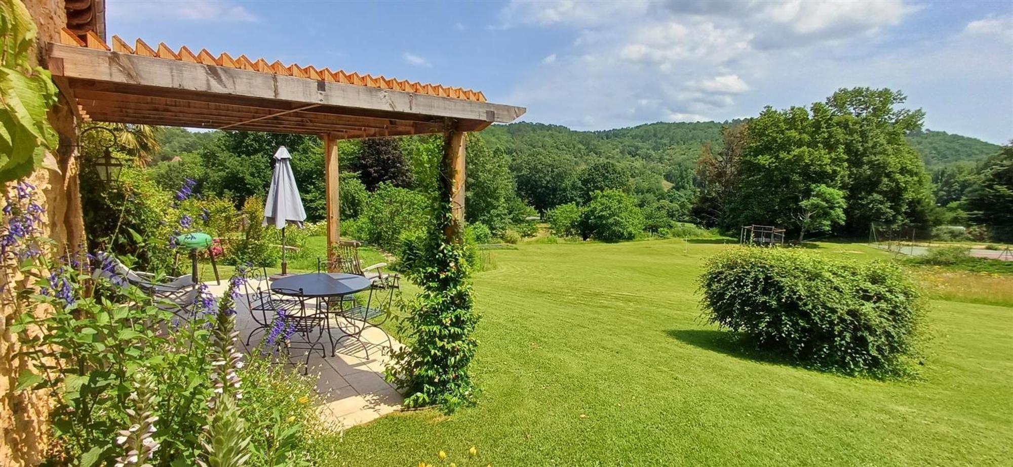 Domaine De Cournet Haut, A 17Th Century Property Set On A Calm, Idyllic Domain With Pool, Tennis, Bikes And More Les Vauries Ngoại thất bức ảnh