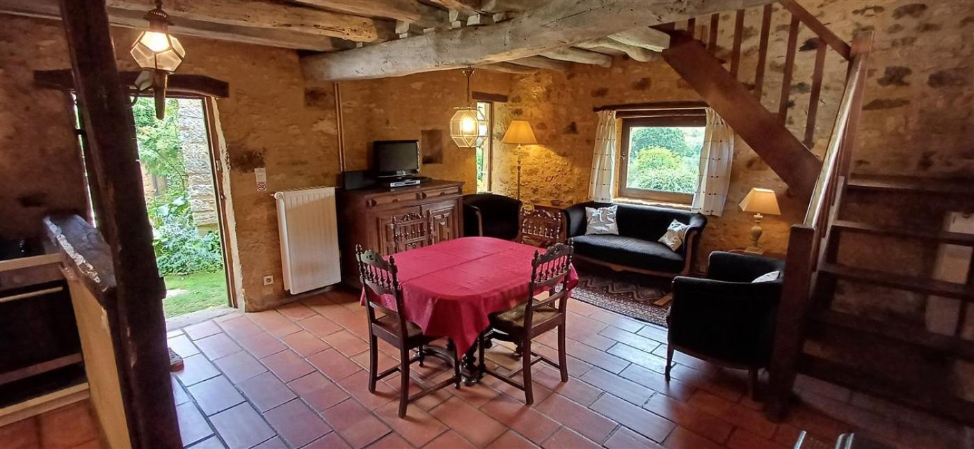 Domaine De Cournet Haut, A 17Th Century Property Set On A Calm, Idyllic Domain With Pool, Tennis, Bikes And More Les Vauries Ngoại thất bức ảnh