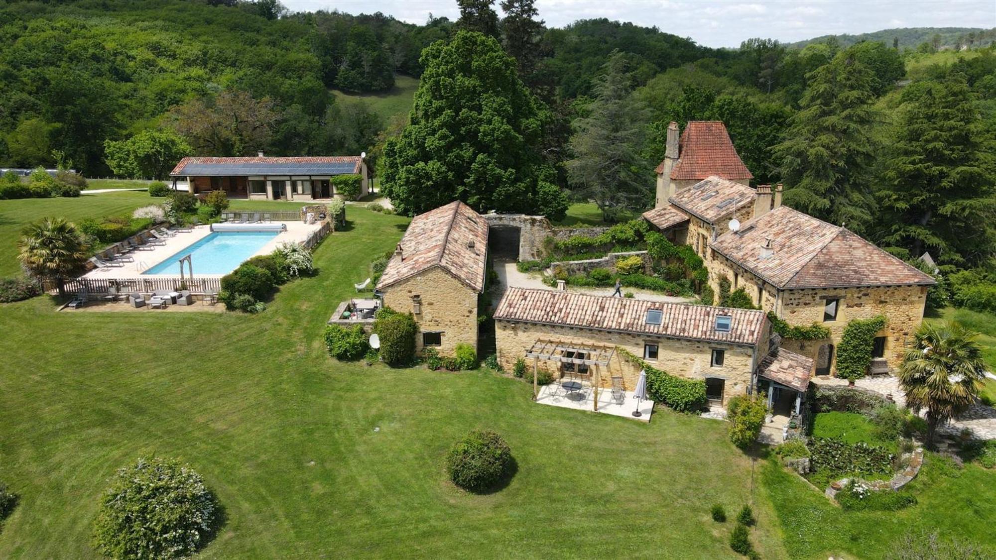 Domaine De Cournet Haut, A 17Th Century Property Set On A Calm, Idyllic Domain With Pool, Tennis, Bikes And More Les Vauries Ngoại thất bức ảnh